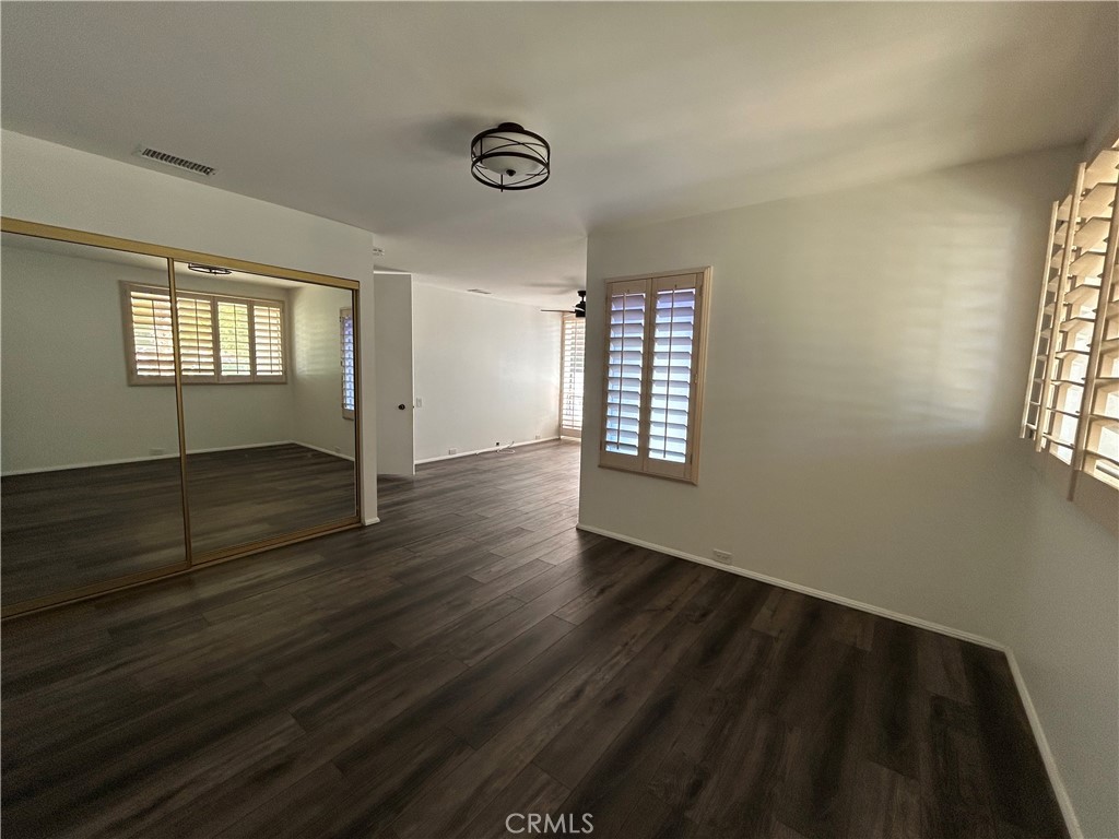 Palm Springs C.C. (33113) - Residential