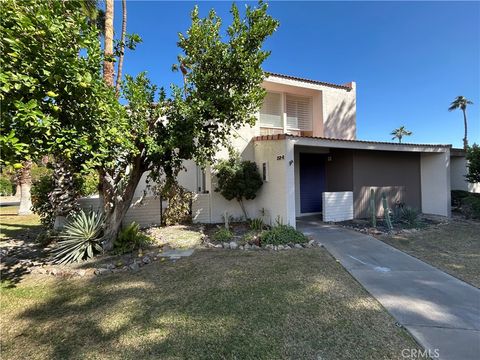 Photo of 2521 N Whitewater Club Dr, Palm Springs, CA 92262 (MLS # CV25238989)