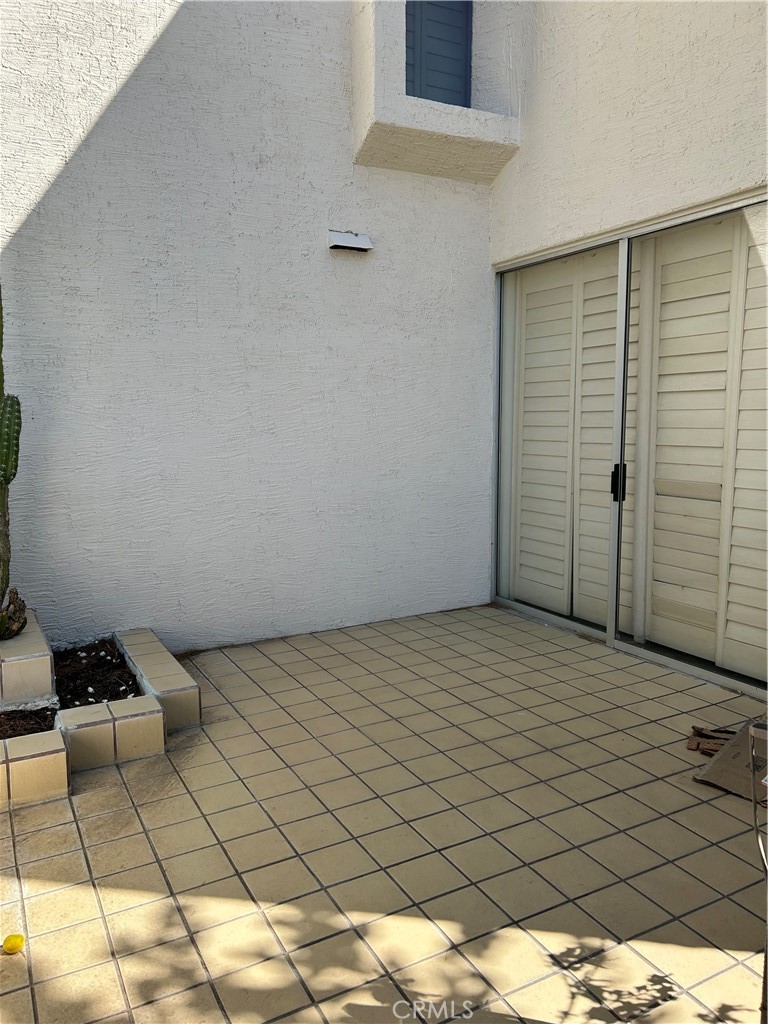 Palm Springs C.C. (33113) - Residential