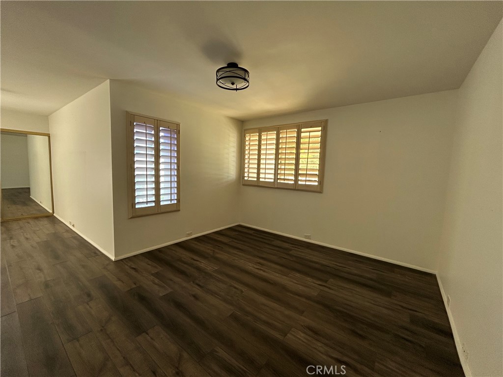 Palm Springs C.C. (33113) - Residential