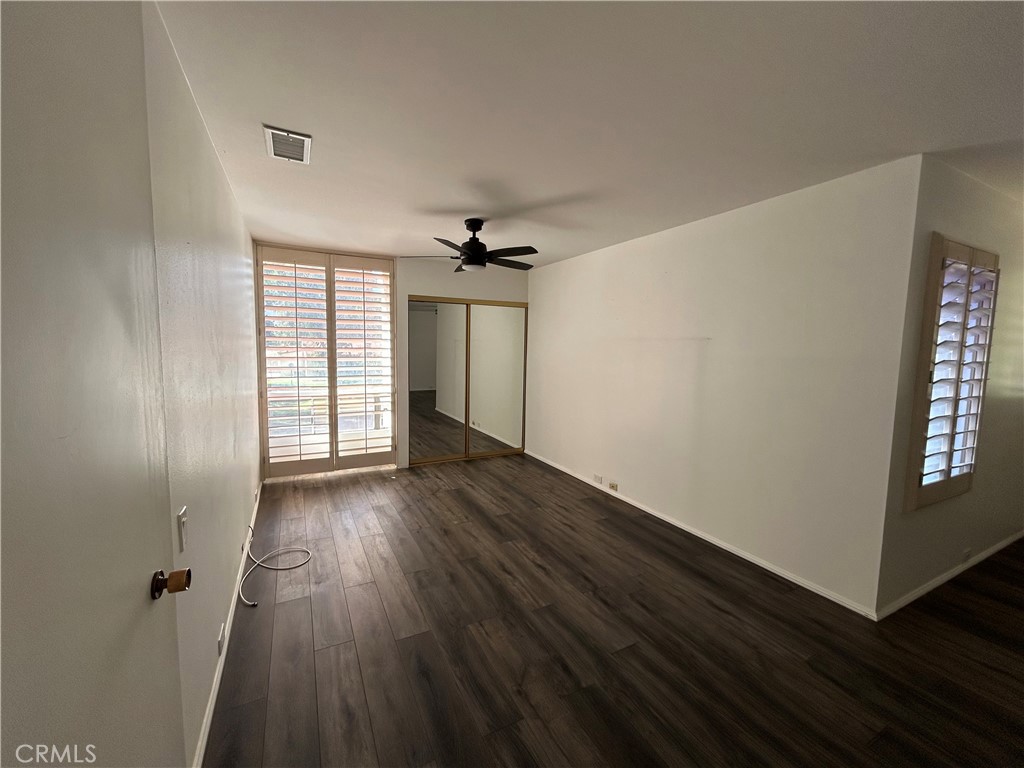 Palm Springs C.C. (33113) - Residential