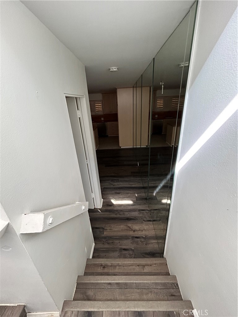 Palm Springs C.C. (33113) - Residential