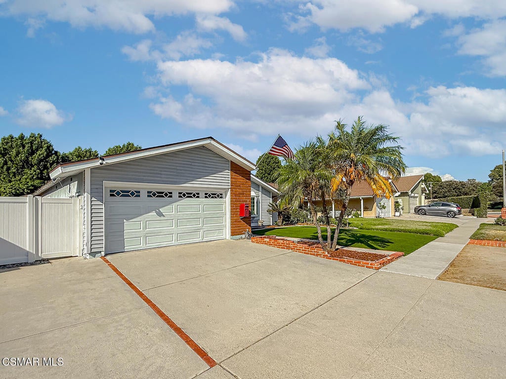 3977 Bayside Street