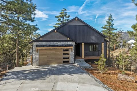 Photo of 455 Tanglewood, Big Bear City, CA 92314 (MLS # JT25278853)