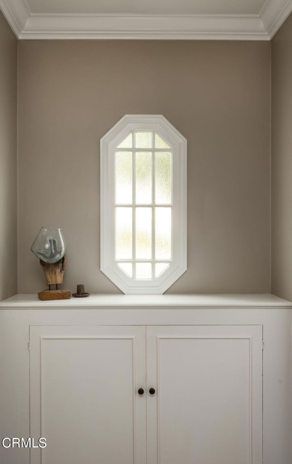 1896 E Mountain Street