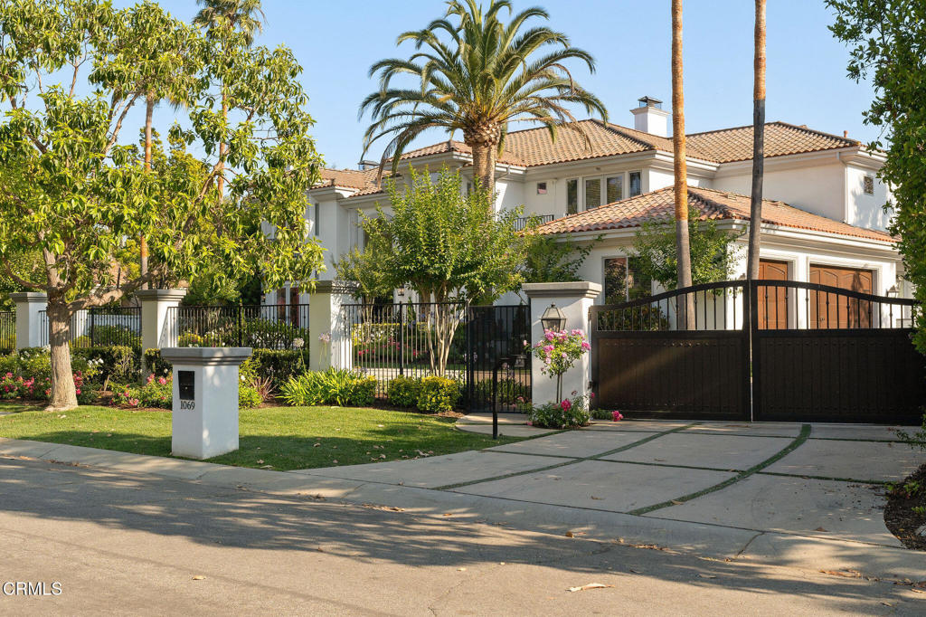 Spanish Hills 1 - 422701 - Residential