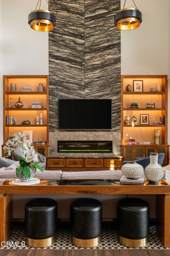 Spanish Hills 1 - 422701 - Residential