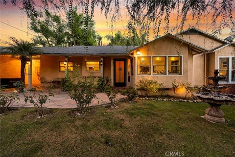 3398 Floyd Los Angeles CA 90068