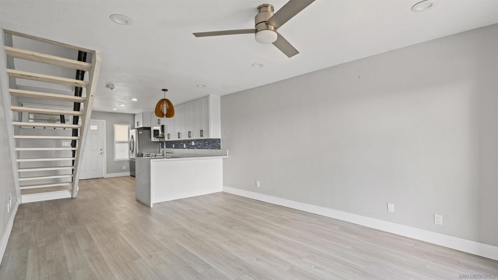 1111 Seacoast Dr. 50