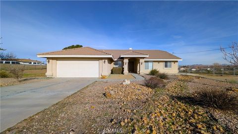 Photo of 18292 Verano St, Hesperia, CA 92345 (MLS # HD26029511)