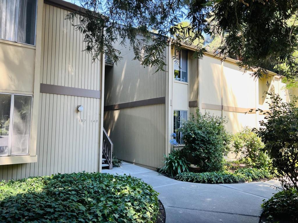 Welcome to this charming one-bedroom, one-bath downstairs condo nestled in the vibrant city of Mountain View. The charming Cypress Point Lakes community is unlike any other, its heavily wooded with Redwoods, lakes, fountains, pools, tennis courts and clubhouse. It's not just about the interior of the unit, its about where you live! The community amenities are luxurious, cozy unit facing a pond and within a mile from Castro street! With a thoughtfully designed layout, this cozy residence offers a spacious ground floor bedroom and a full bathroom featuring a shower and tub combination. The kitchen is equipped with an electric oven range, catering perfectly to your culinary needs. Warm, wood flooring runs throughout the home, adding a touch of elegance and comfort. The electric heating ensures a cozy environment during cooler months. Residents will appreciate the convenience of coin-operated and community facility laundry options. Mountain View Whisman Elementary School District serves the area giving it great schools. Enjoy a wealth of amenities, including a community pool, spa, steam room, sauna, gym, and tennis facilities, all within the complex. Do you think you will need to go to a resort? It is within close proximity of Google, Apple, Yahoo, LinkedIn, Caltrain to travel to SF.