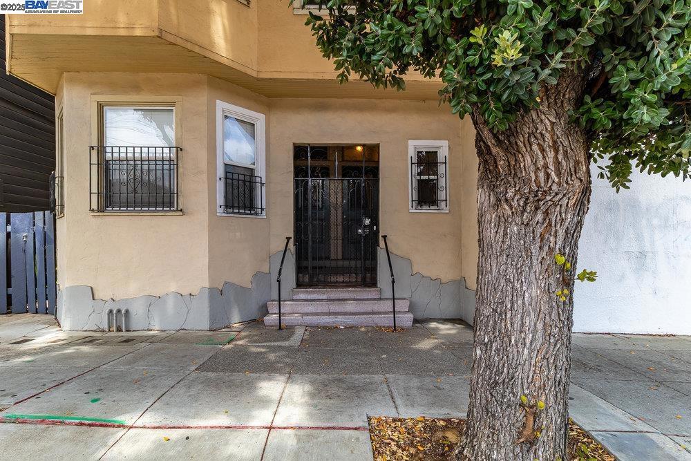 Incredible investment opportunity in one of San Francisco's most sought after neighborhoods, Mission Dolores! This property features three units, one of which are vacant in one of the best locations you will find. Perfect for an owner occupied income producing property or just a savvy investor looking for the perfect property. All units feature three bedrooms, one and a half bathrooms, updated kitchens, washer/dryer and a back patio! Don't miss this one!