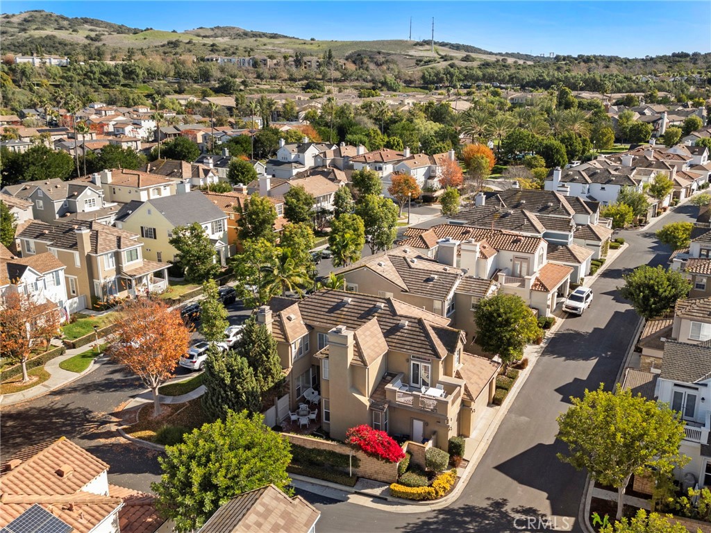 1 Trumpet Vine Street