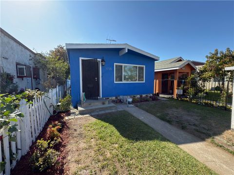 1735 Chestnut Avenue Long Beach CA 90813