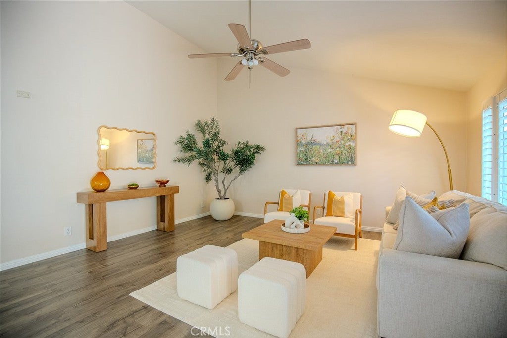2528 N Tustin D