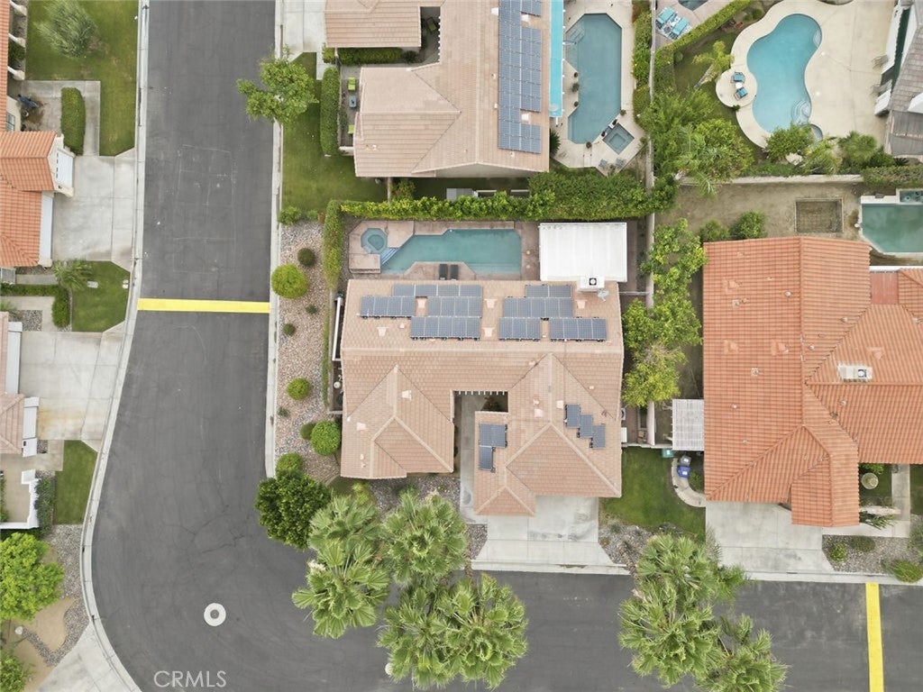 75100 La Sierra Drive