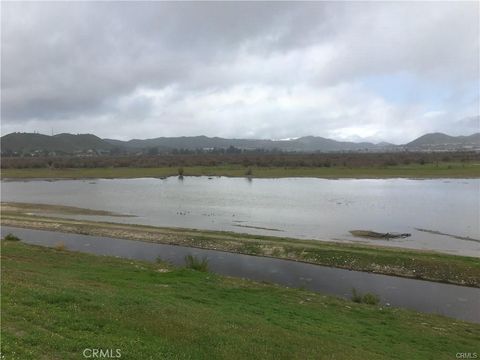 0 off Diamond Lake Elsinore CA 92530