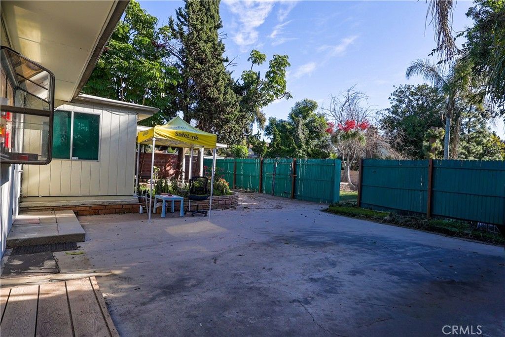 Photo of 9852 Stanford Ave, Garden Grove, CA 92841 (MLS # PW26008296)