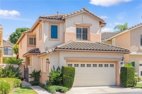Photo of 22 Santa Cruz Aisle, Irvine, CA 92606 (MLS # OC26187808)