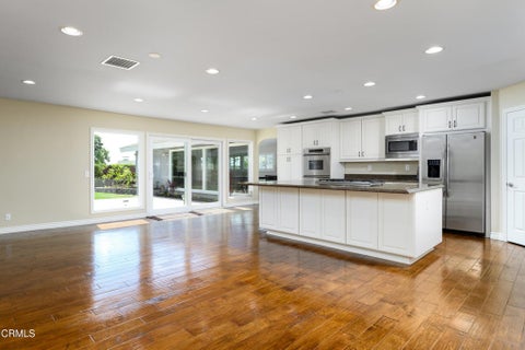 Tiny photo for 37 Bradford Avenue, Camarillo, CA 93010 (MLS # V1-38777)