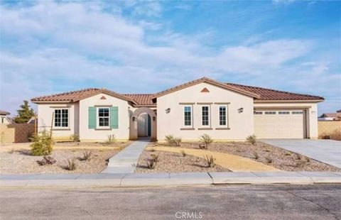 12925 Davona Dale Apple Valley CA 92308