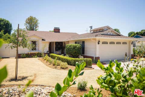 Photo of 13024 Magnolia Boulevard, Los Angeles, CA 91423 (MLS # 26869457)