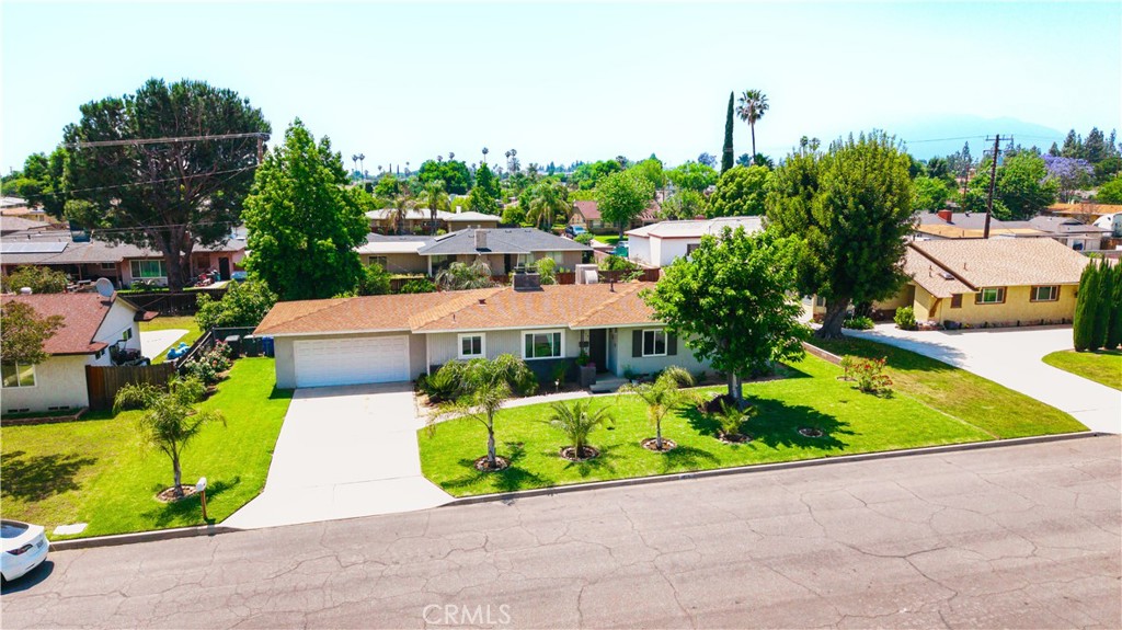 1016 N Marcella Avenue