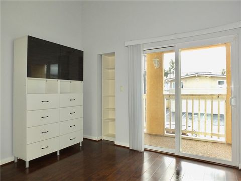 Tiny photo for 2229 Mathews Ave #B, Redondo Beach, CA 90278 (MLS # PV25226243)