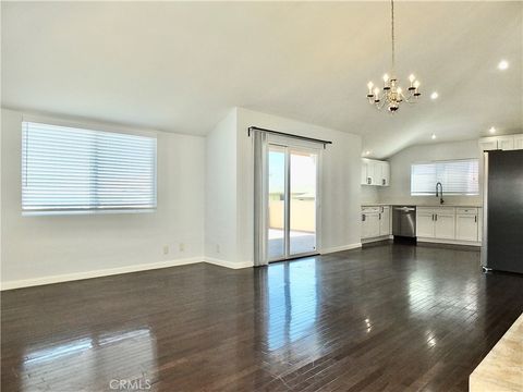 Tiny photo for 2229 Mathews Ave #B, Redondo Beach, CA 90278 (MLS # PV25226243)