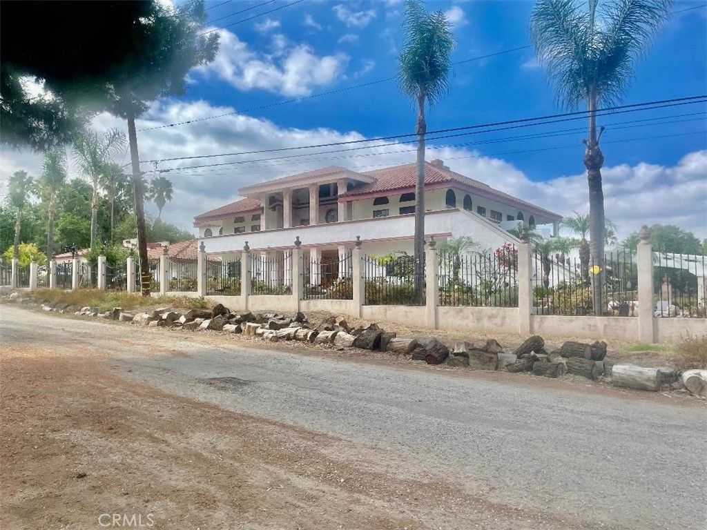 Photo of 2445 Desire Ave, Rowland Heights, CA 91748 (MLS # TR25229455)