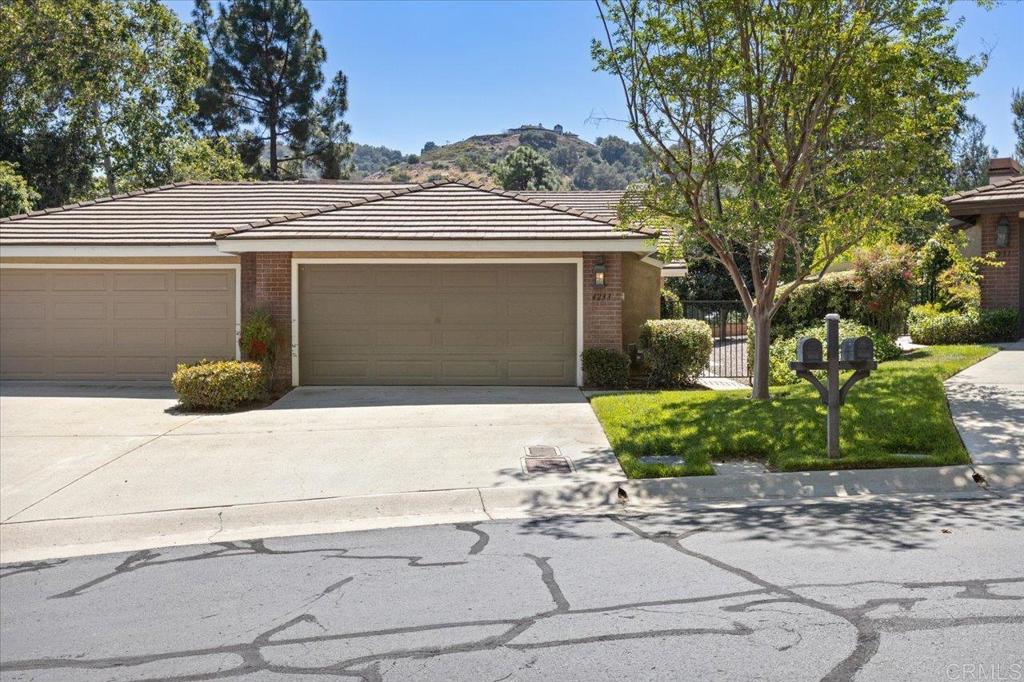 4233 Los Padres Drive