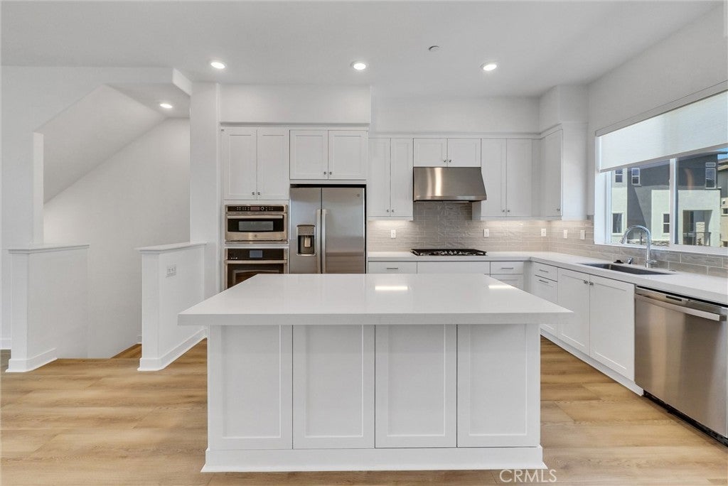 160 Restore, Irvine CA 92618 - Photo 15