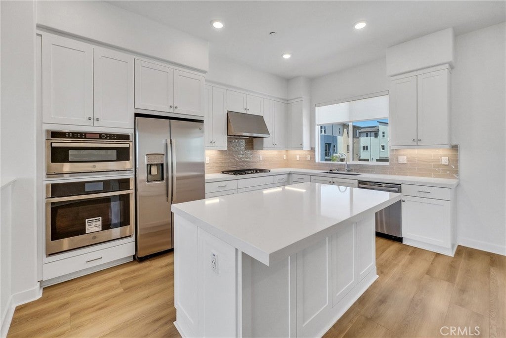 160 Restore, Irvine CA 92618 - Photo 14