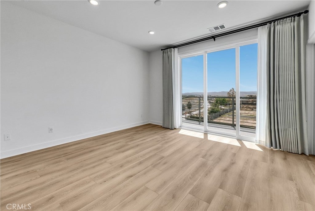 160 Restore, Irvine CA 92618 - Photo 27
