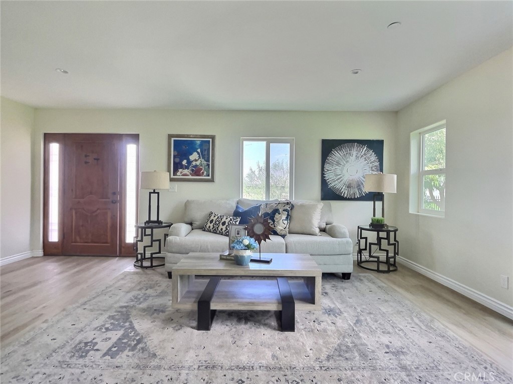 378 W Rosa Parks Road