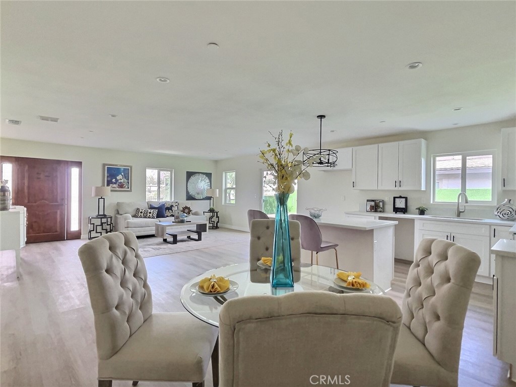 378 W Rosa Parks Road
