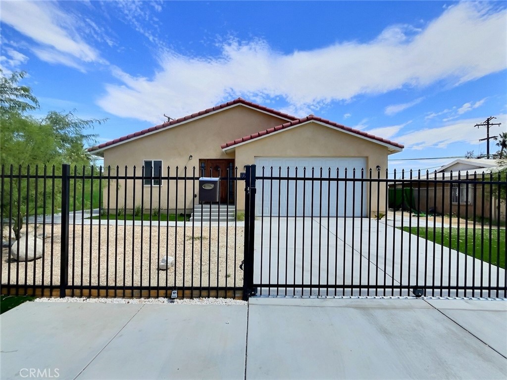 Modern comfort meets investment potential in this newly built single-story home in desirable North Palm Springs. Featuring 3 en-suite bedrooms, each with its own private bathroom, plus a guest powder room, this home offers approx. 1,826 sq ft of living space and a finished 2-car garage.
The spacious living and dining areas are ideal for everyday living or entertaining. The kitchen showcases quartz countertops, built-in white cabinets, and a large center island, combining elegance with functionality. The primary suite includes a generous bedroom and a sleek, spa-like bathroom.
Situated on an 8,276 sq ft lot, the home boasts newly upgraded landscaping and a modern metal gate for added privacy and curb appeal.
Just minutes from downtown, highways, shopping, dining, and world-class resorts, this property is perfect as a primary residence, vacation home, or Airbnb rental. With no HOA restrictions, you’ll enjoy maximum flexibility and strong investment potential.
