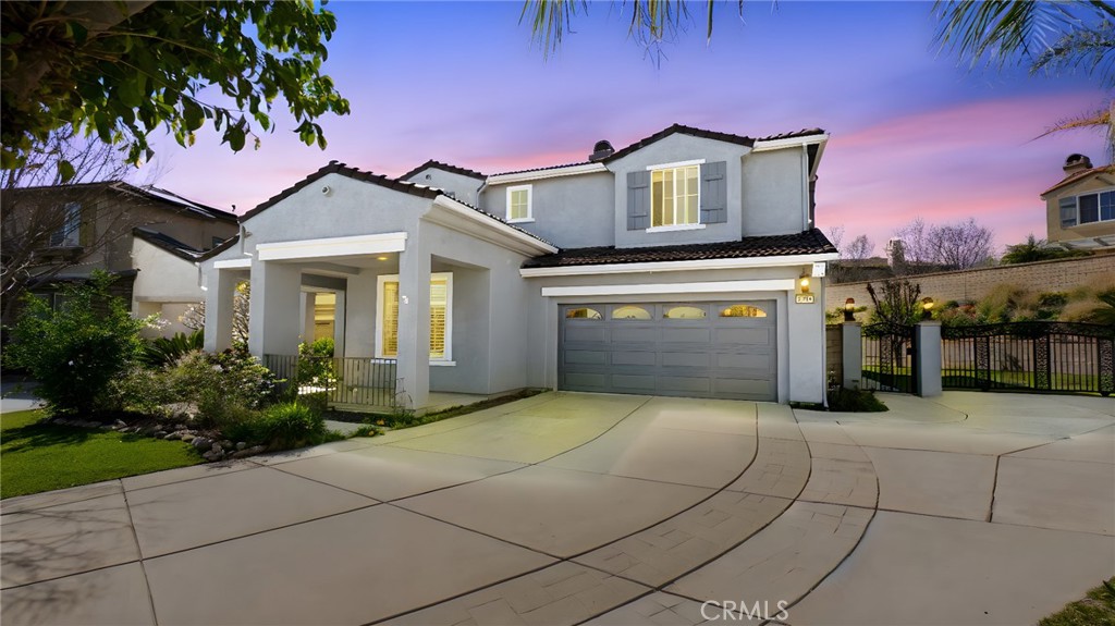 6136 Walnut Grove Court