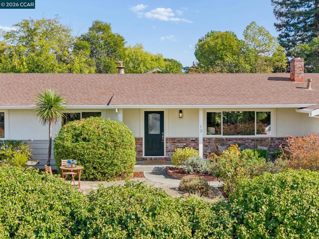 13 Anne Ct CT