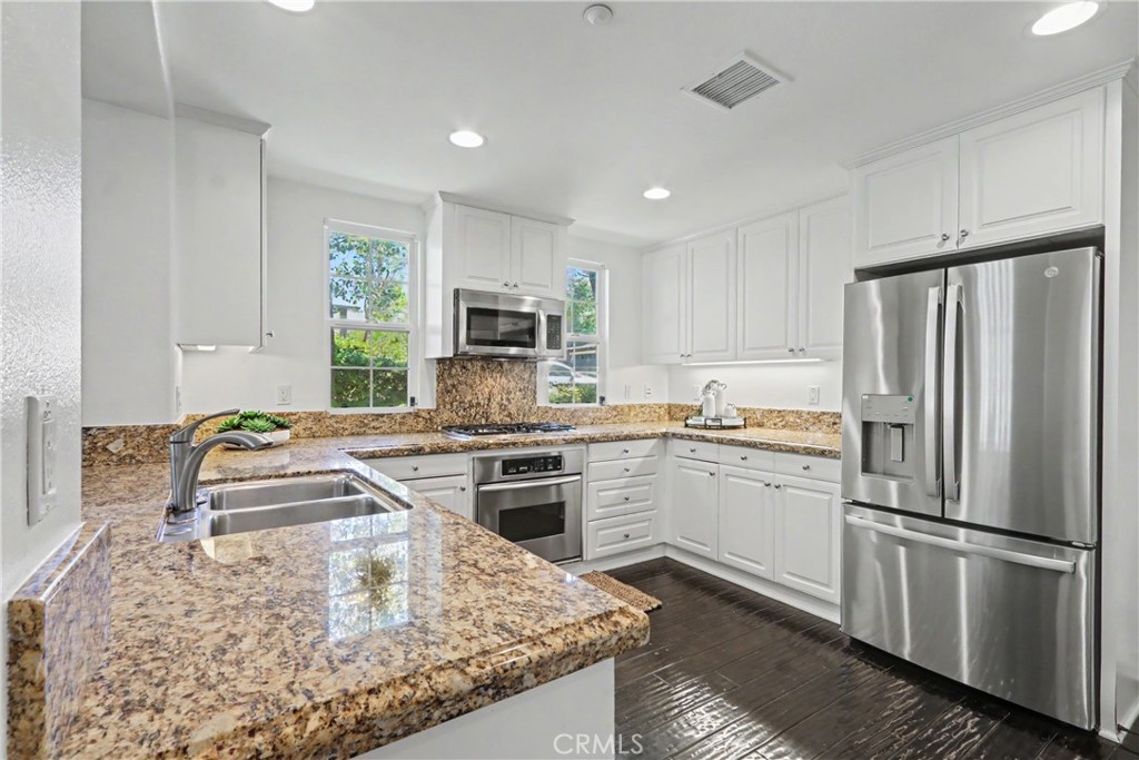 78 Orange Blossom Circle, Ladera Ranch CA 92694 - Photo 8