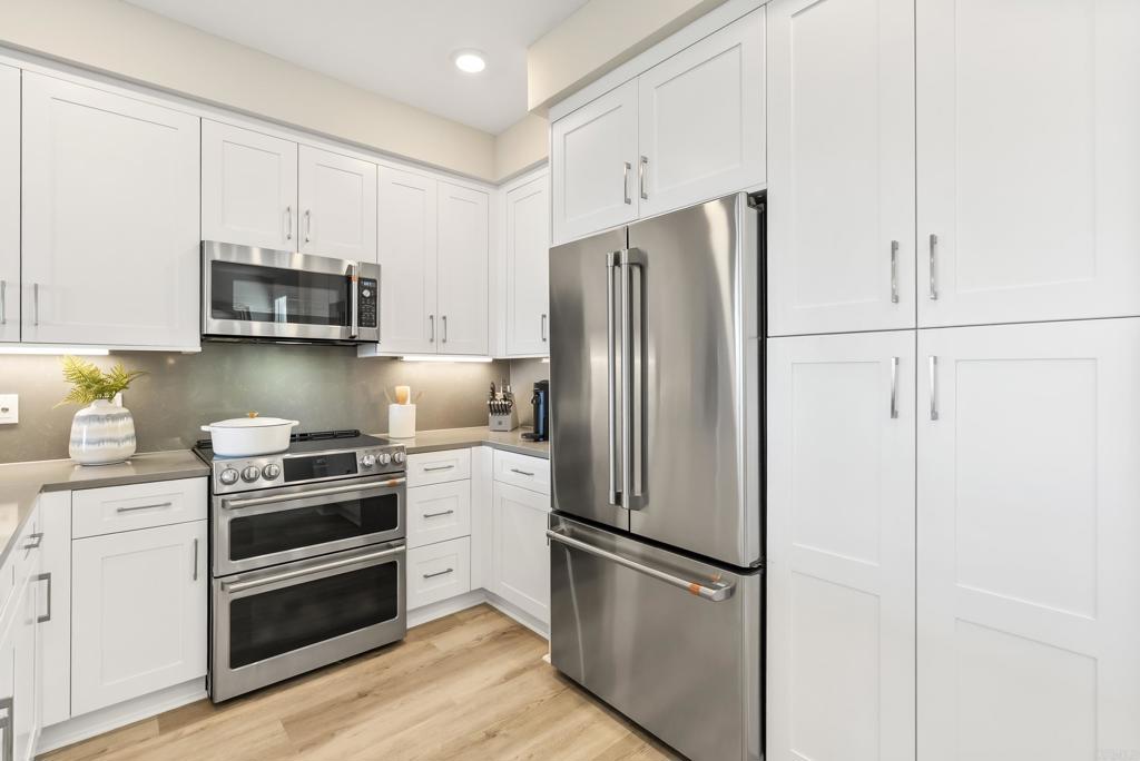 1105 S. Cleveland Street 311