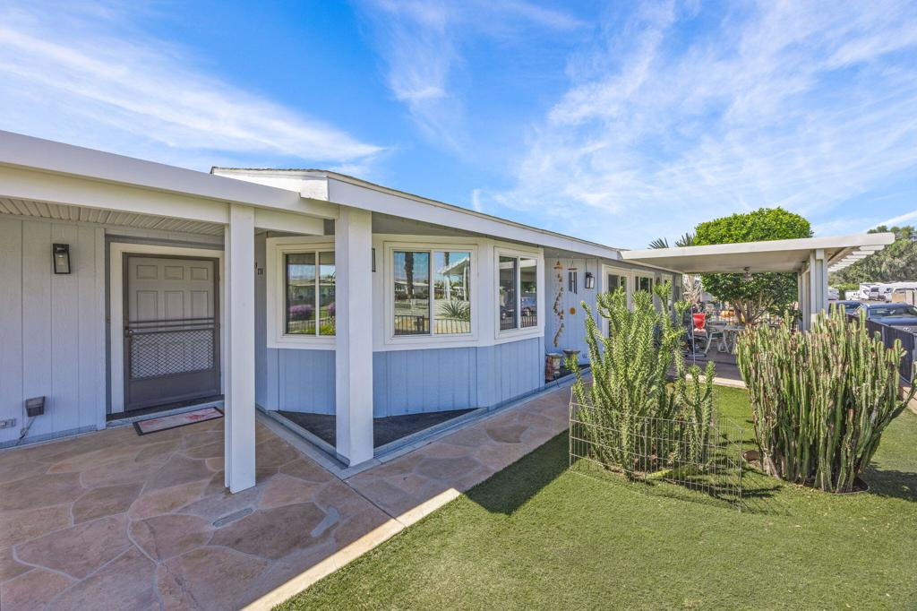 39731 Palm Greens Parkway