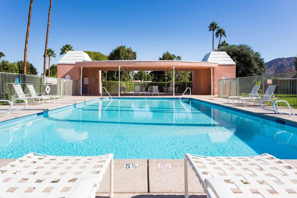 Marrakesh Country Cl - Residential