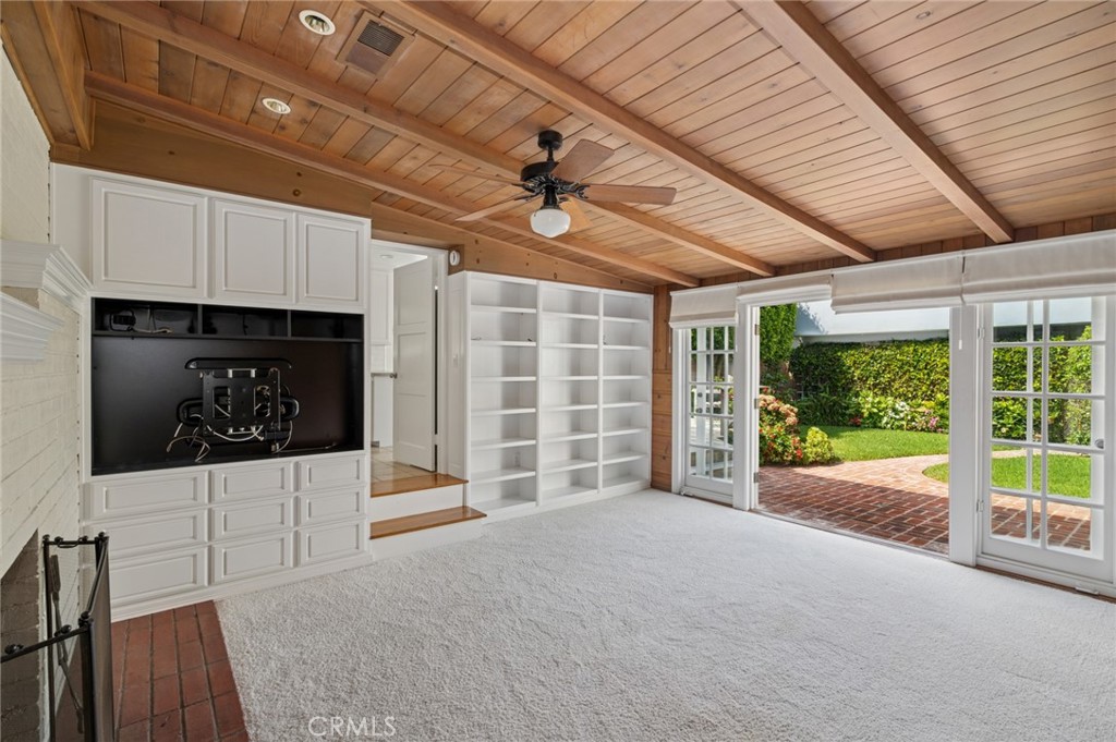 Corona del Mar North of PCH (CNHW) - Residential Lease