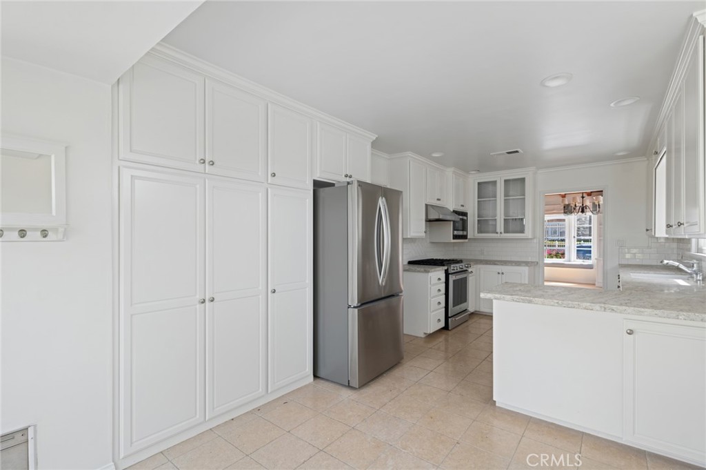 Corona del Mar North of PCH (CNHW) - Residential Lease