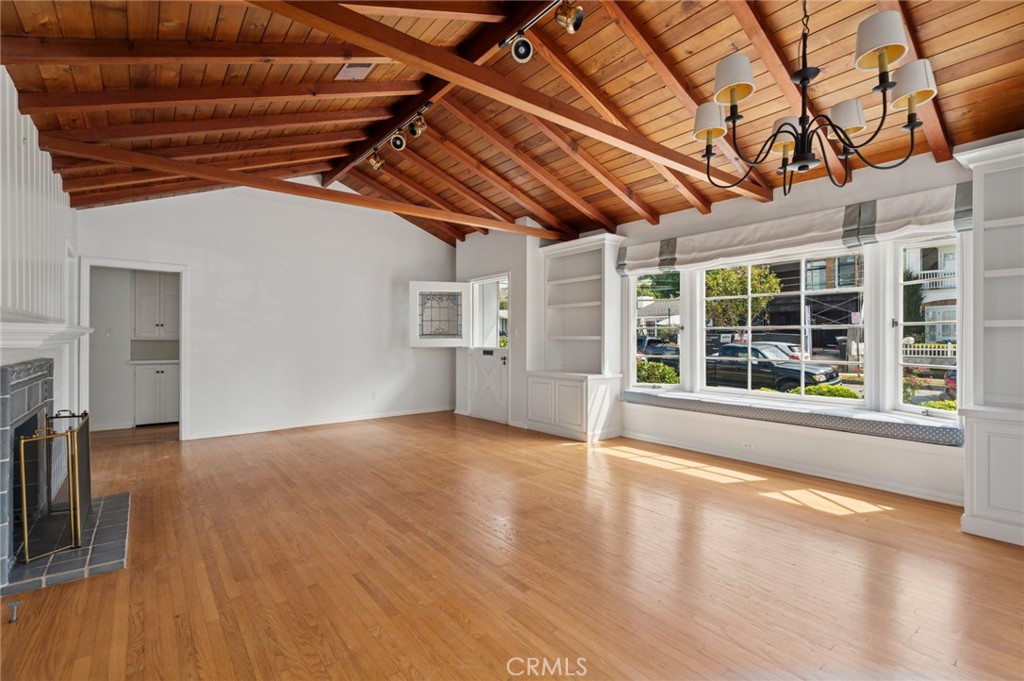 Corona del Mar North of PCH (CNHW) - Residential Lease