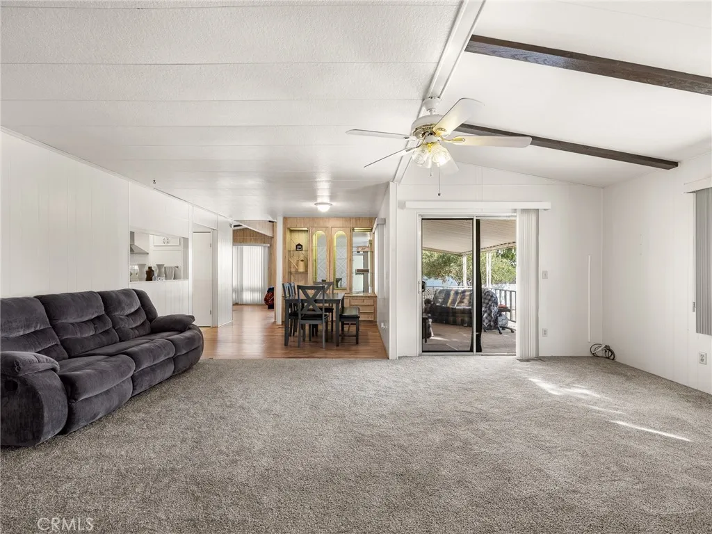 Victorville, California 92395, United States, 3 Bedrooms Bedrooms, ,2 BathroomsBathrooms,Residential,Active,239447