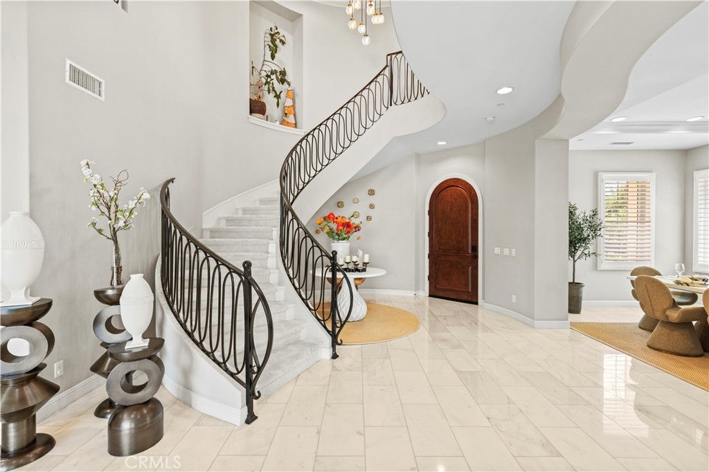 121 Panorama