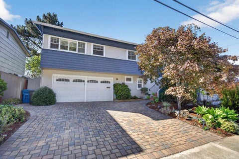 Photo of 1216 Seville Drive, Pacifica, CA 94044 (MLS # ML82061124)