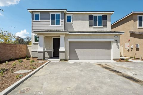 Photo of 1137 Tropic Court, Redlands, CA 92374 (MLS # OC26078861)